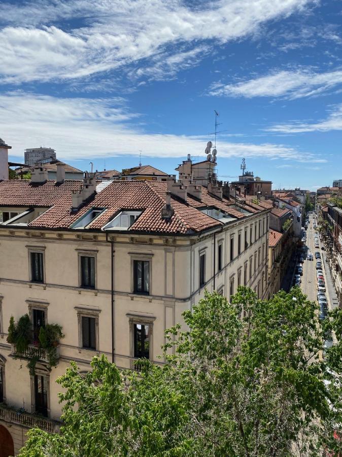 Apartamento Sant'Ambrogio With Charme Milán Exterior foto