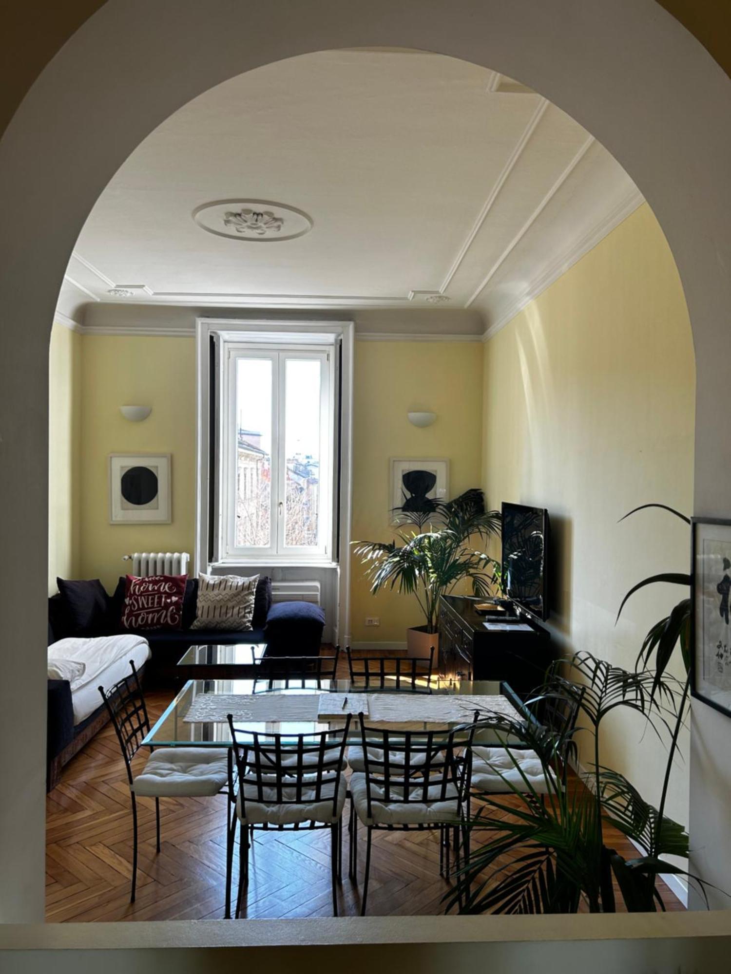 Apartamento Sant'Ambrogio With Charme Milán Exterior foto