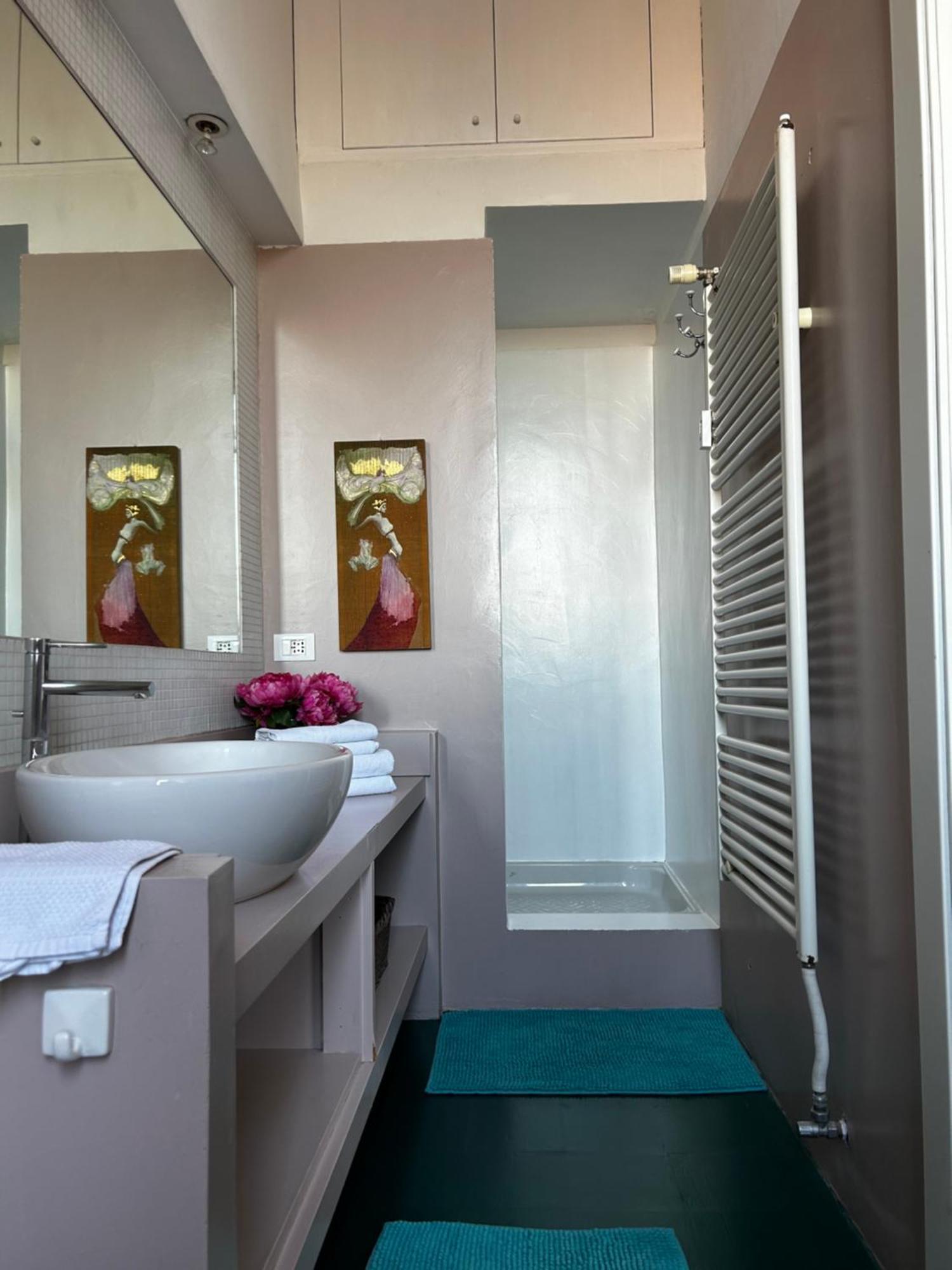 Apartamento Sant'Ambrogio With Charme Milán Exterior foto