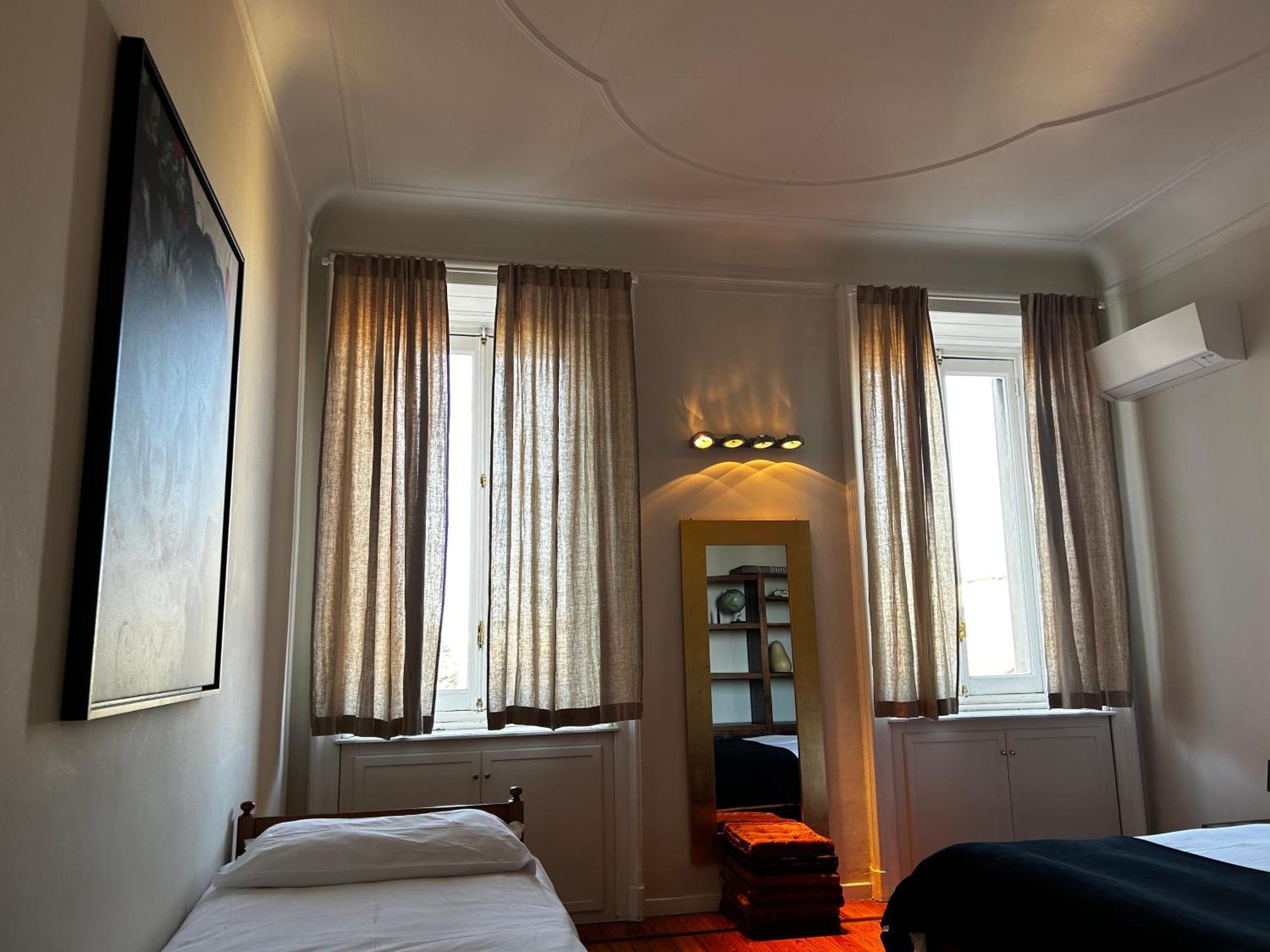 Apartamento Sant'Ambrogio With Charme Milán Exterior foto